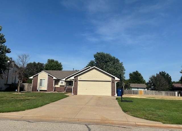 Property at 1814 S Shefford Cir, Wichita, KS 67209, 4 beds, 3 baths