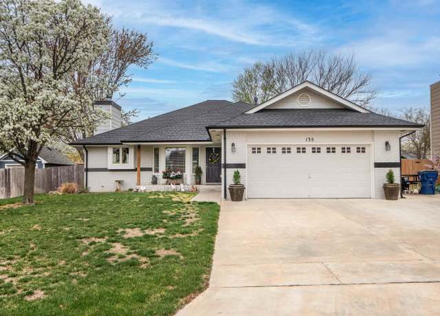 Property at 135 Chapel Dr, Andover, KS 67002, 4 beds, 3 baths
