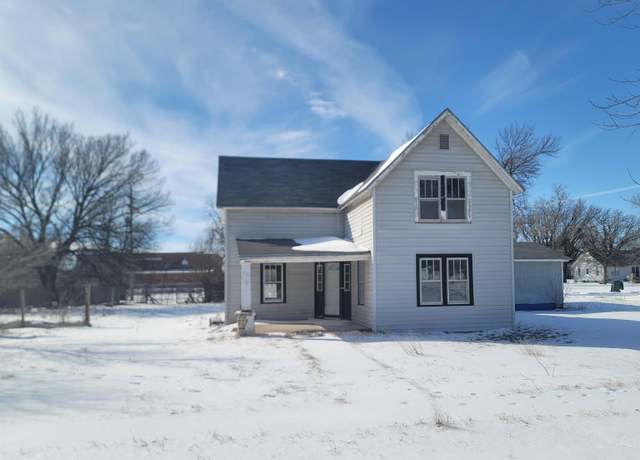 Property at 501 8th St, Geneseo, KS 67444, 3 beds, 2 baths