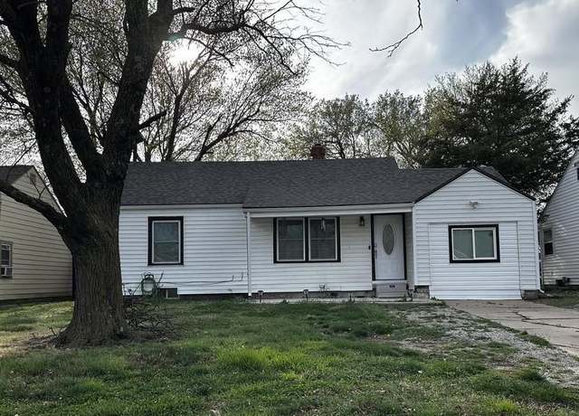 Property at 711 S Lightner Dr, Wichita, KS 67218, 3 beds, 2 baths