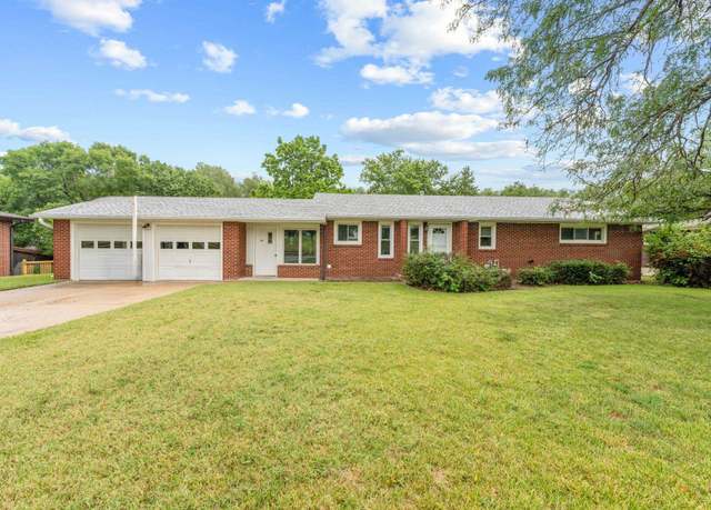 Property at 16 N Eastborough Rd, Salina, KS 67401, 3 beds, 2 baths