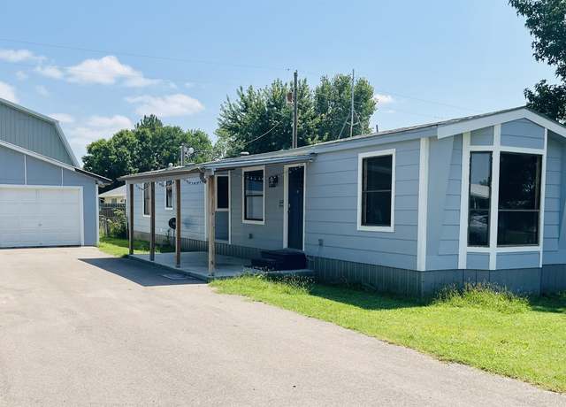 Property at 2130 Kruse, Marion, KS 66861, 2 beds, 2 baths