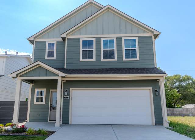 Property at 123 S Sunset Dr, Andover, KS 67002, 3 beds, 2.5 baths