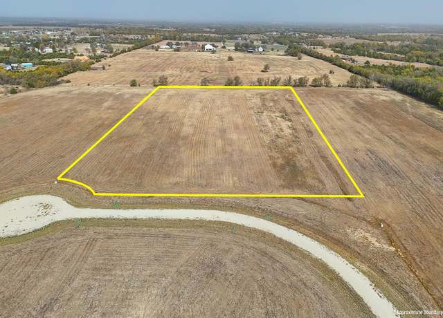 Property at 8 7-/ Acres On Sw 220th, Douglass, KS 67039