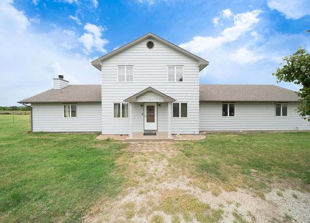 Property at 1611 E 119th St, Mulvane, KS 67110, 5 beds, 3 baths