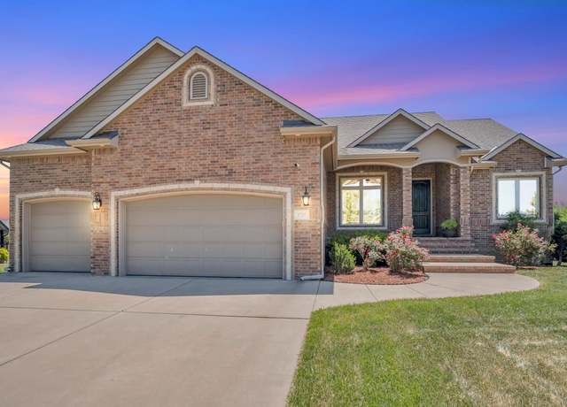 Property at 1737 S Triple Crown Ct, Wichita, KS 67230, 5 beds, 3 baths