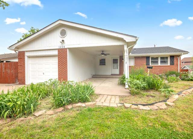 Property at 1424 N Community Dr, Derby, KS 67037, 4 beds, 2 baths