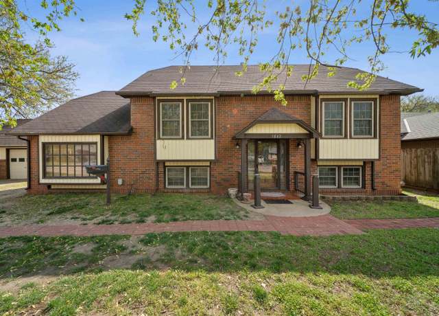 Property at 1842 N Clayton Ave, Wichita, KS 67203, 5 beds, 2 baths