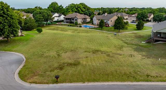 Photo of 607 E Aspen Creek Ct, Andover, KS 67002