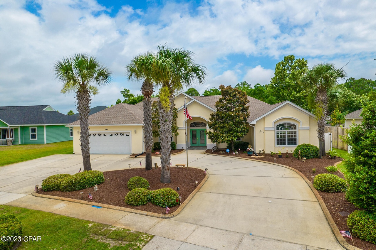 102 Sunset Cir, Panama City Beach, FL 32407 MLS 742867 Redfin