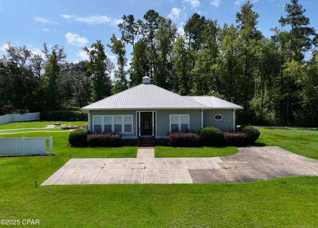 Property at 4129 Haynes Ln, Marianna, FL 32446, 3 beds, 3 baths