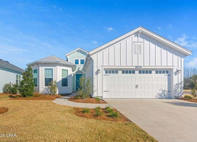 Property at 8424 Landshark Blvd, Panama City Beach, FL 32413, 3 beds, 2 baths