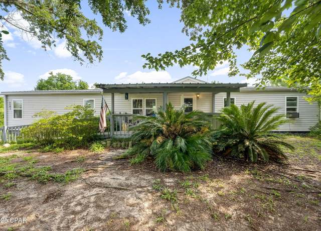 Property at 5501 Whitfield Cir, Panama City, FL 32404, 5 beds, 2 baths