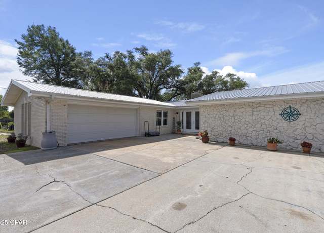 Property at 403 Highway 2297, Panama City, FL 32404, 3 beds, 2 baths