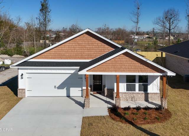 Property at 2622 Outlaws Way, Panama City, FL 32405, 3 beds, 2 baths