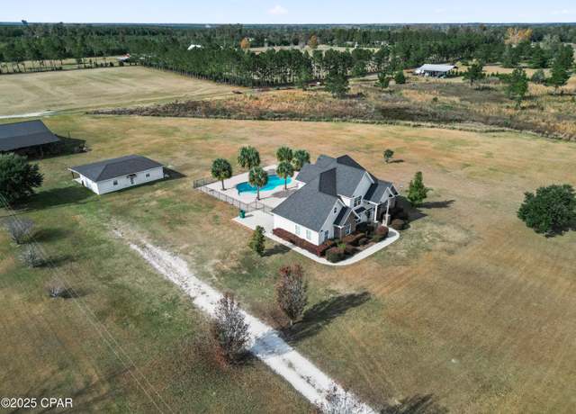 Property at 1453 Church St, Marianna, FL 32448, 3 beds, 3 baths