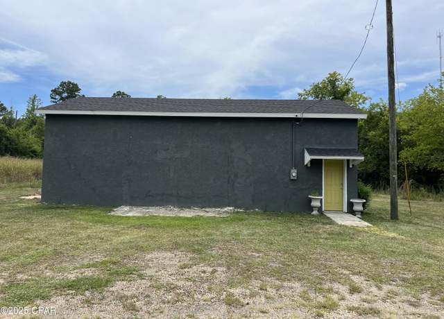 Property at 2997 Hall St, Marianna, FL 32448, 1 bed, 1 bath