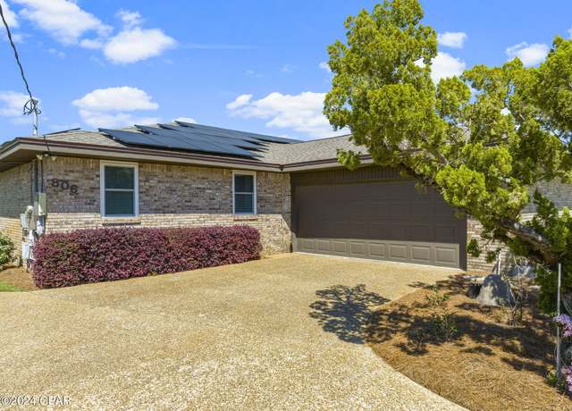 Property at 806 S Longwood Cir, Panama City, FL 32405, 4 beds, 2 baths