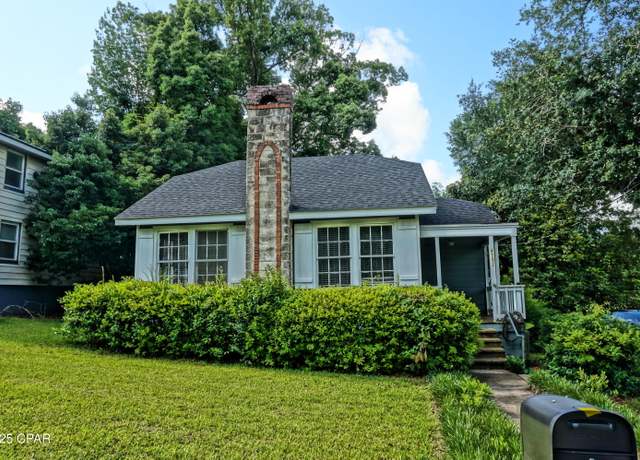 Property at 4391 Florence Dr, Marianna, FL 32446, 2 beds, 2 baths