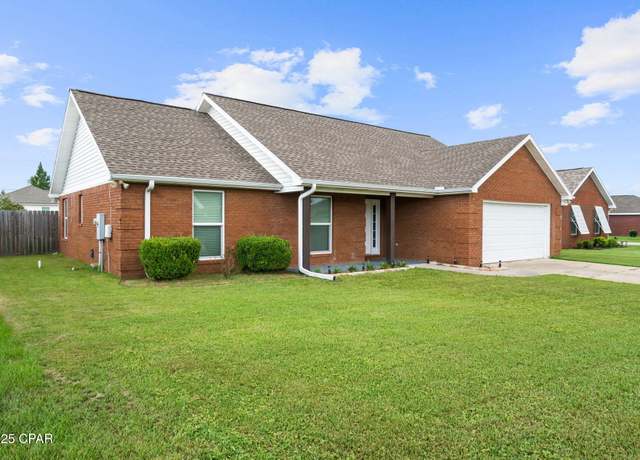 Property at 5431 Nicole Blvd, Panama City, FL 32404, 3 beds, 2 baths