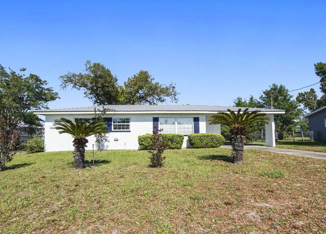 Property at 209 S Gay Ave, Panama City, FL 32404, 3 beds, 1 bath