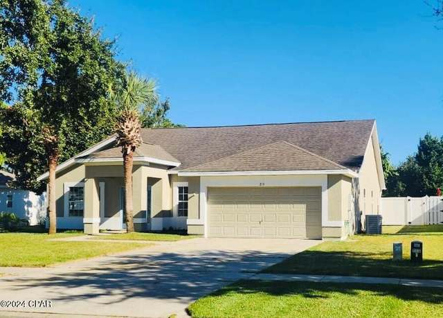 Property at 218 Oxford Ave, Panama City Beach, FL 32413, 4 beds, 2 baths