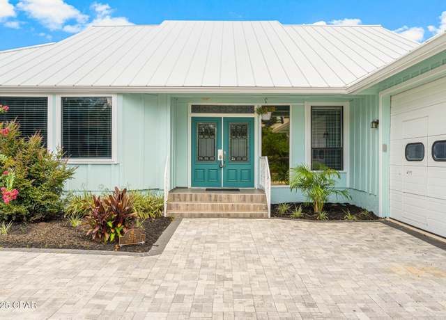 Property at 525 Wahoo Rd, Panama City Beach, FL 32408, 3 beds, 2.5 baths