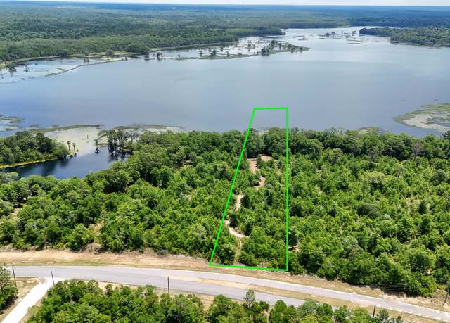 Property at 0 Country Club Blvd, Chipley, FL 32428