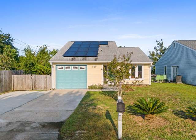 Property at 125 N Charlene Dr, Panama City, FL 32404, 2 beds, 2 baths