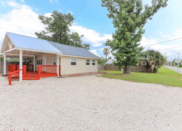 Property at 911 Indiana Ave, Lynn Haven, FL 32444, 3 beds, 2 baths