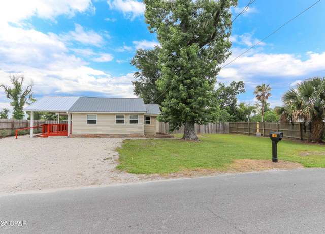 Property at 911 Indiana Ave, Lynn Haven, FL 32444, 3 beds, 2 baths