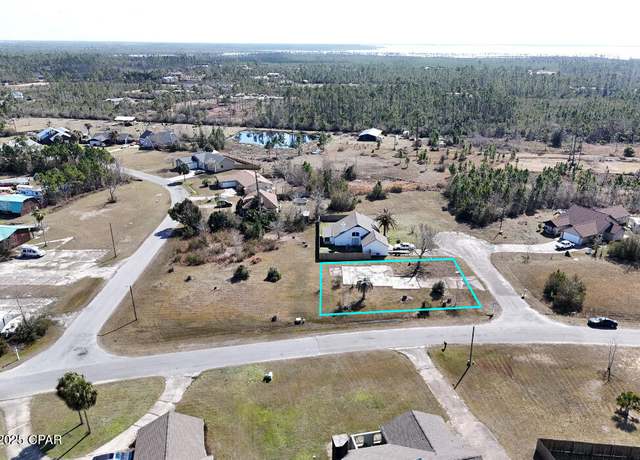 Property at 2005 Two Putt Ln, Panama City, FL 32404