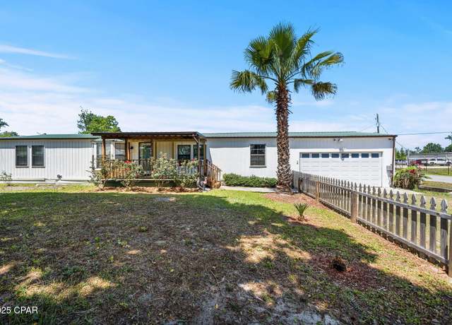 Property at 3129 G St, Panama City, FL 32404, 3 beds, 2 baths