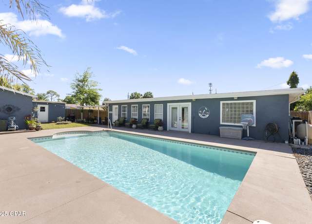 Property at 2002 Beck Ave, Panama City, FL 32405, 5 beds, 3 baths