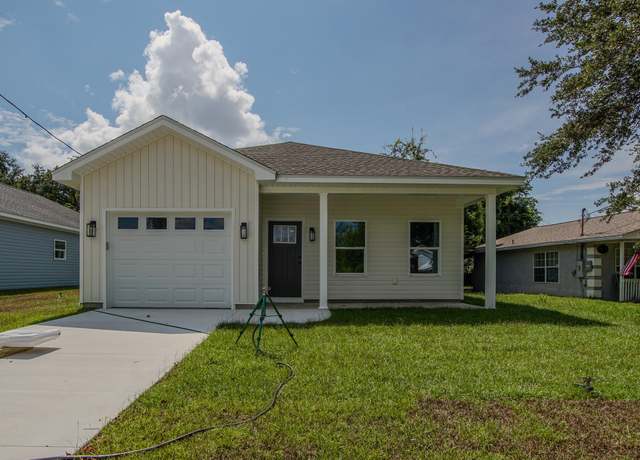 Property at 1549 Chandlee Ave Unit A, Panama City, FL 32405, 3 beds, 2 baths