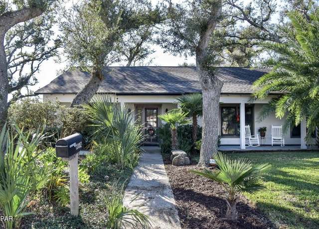 Property at 1002 E 2nd Ct, Panama City, FL 32401, 3 beds, 2 baths