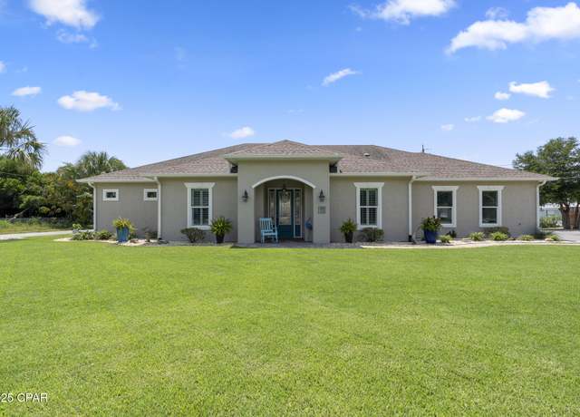 Property at 310 Chelsea Dr, Panama City Beach, FL 32413, 3 beds, 2.5 baths