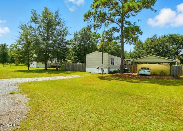 Property at 136 Wren Dr, Defuniak Springs, FL 32433, 2 beds, 2 baths