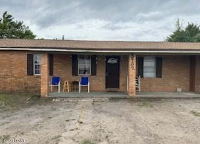 Property at 3702 W 22nd St, Panama City, FL 32405, 4 beds, 2 baths