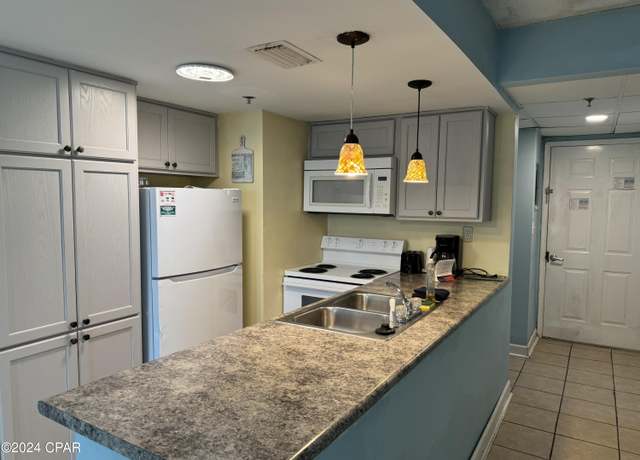 Property at 9850 S Thomas Dr Unit 512E, Panama City, FL 32408, 1 bed, 1 bath