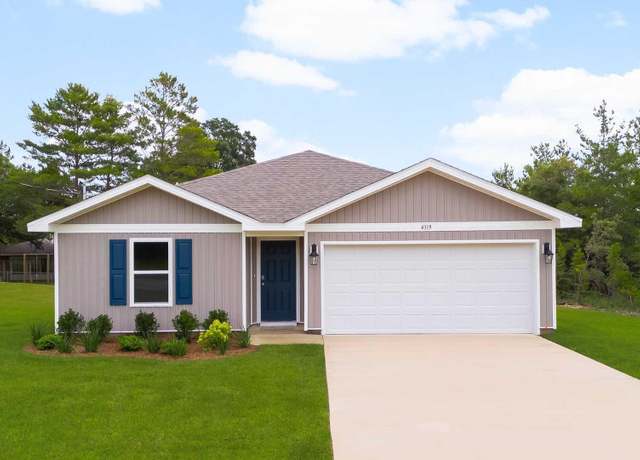 Property at 4319 Country Club Blvd, Chipley, FL 32428, 4 beds, 2 baths