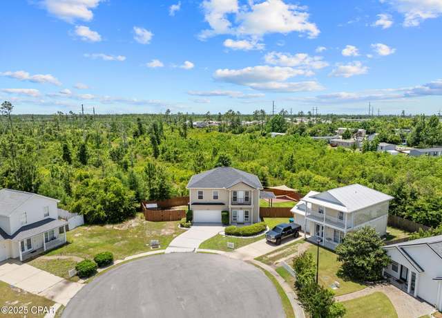 Property at 2601 Willow Brook Dr, Panama City, FL 32404, 4 beds, 2.5 baths
