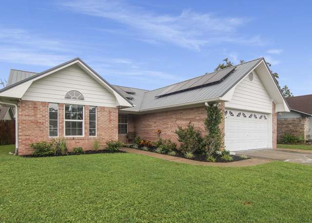 Property at 109 Michelle Ct, Panama City Beach, FL 32407, 3 beds, 2 baths