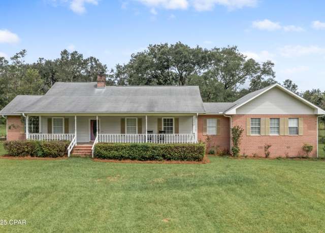 Property at 2822 River Rd, Vernon, FL 32462, 3 beds, 3 baths