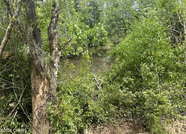 Property at 35 Indian Bluff Dr, Youngstown, FL 32466