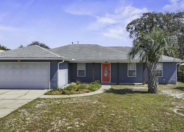 Property at 206 Coral Dr, Port St. Joe, FL 32456, 3 beds, 2 baths