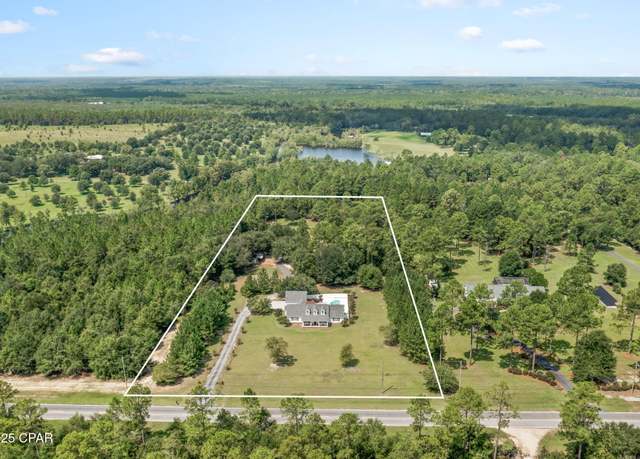 Property at 1268 Piney Grove Rd, Chipley, FL 32428, 4 beds, 2.5 baths