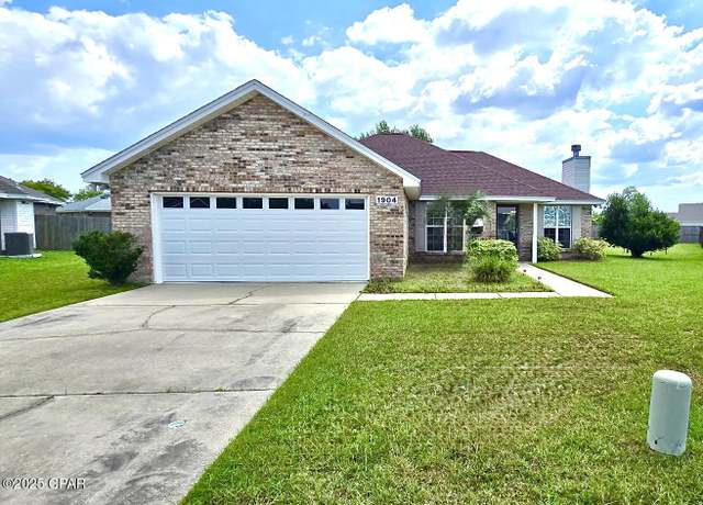 Property at 1904 Rhett Pl, Lynn Haven, FL 32444, 3 beds, 2 baths