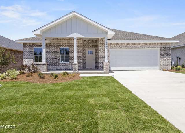 Property at 3821 Red Deer Cir, Panama City, FL 32404, 3 beds, 2 baths