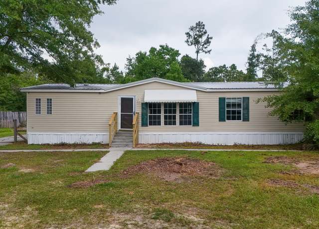 Property at 12434 Clear Creek Rd, Youngstown, FL 32466, 3 beds, 2 baths